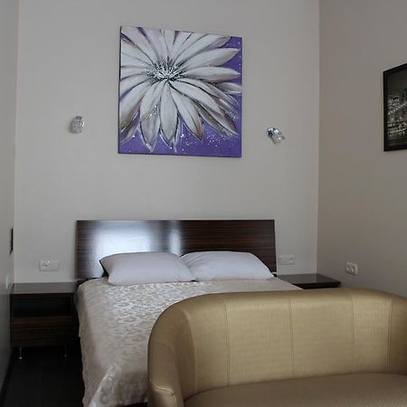 Elite Odessa Apartments 客房 照片